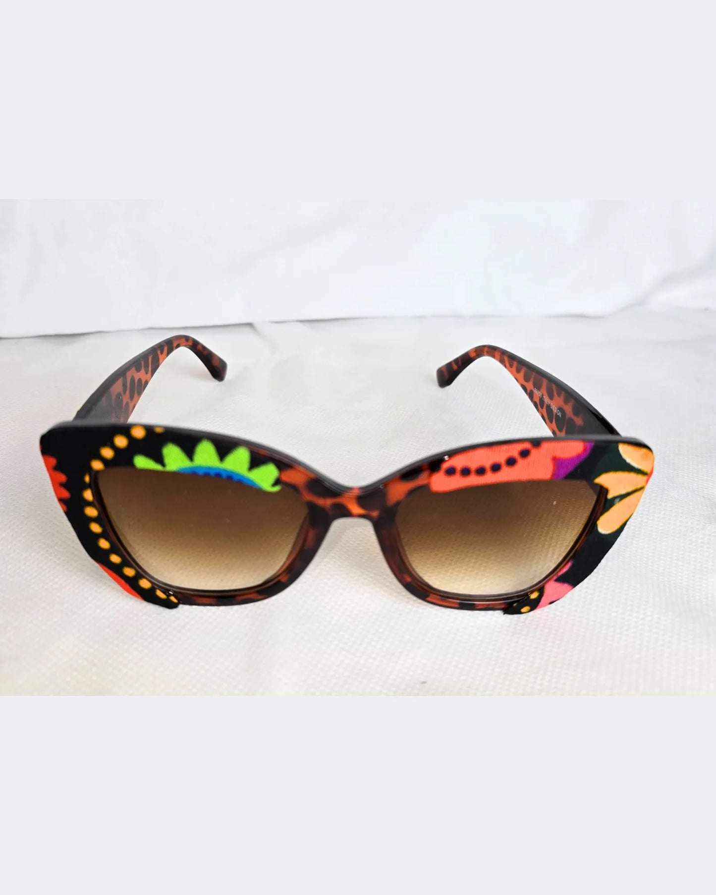 Ankara Vibrant Floral Chic Oversized Sunglasses + Free Matching Pouch